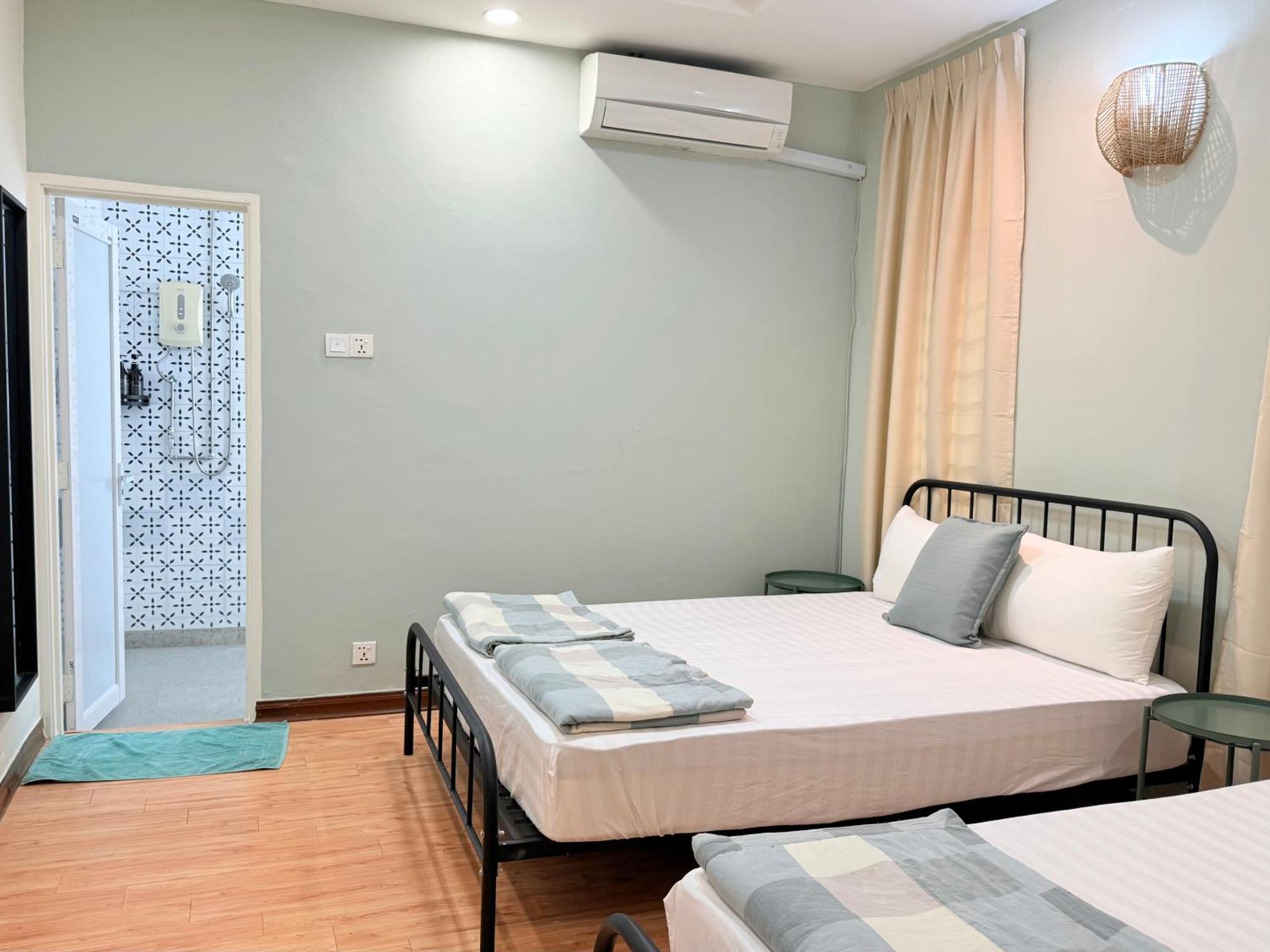 Ocean 19 Shamrock Villa Beachfront Big Group 4 Bedroom 5 Bathroom With Pool タンジュンブンガ エクステリア 写真